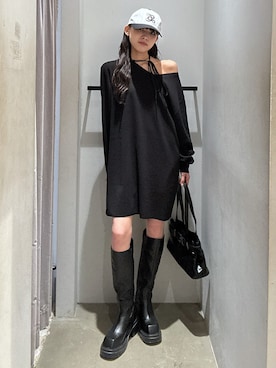 「SLY（スライ）のアイテム（キャップ）」を使った、KAEDEさん（レディース・160cm）の秋コーディネート