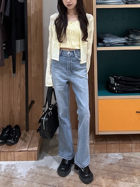 「SLY（スライ）のアイテム（バッグ）」を使った、KAEDEさん（レディース・160cm）の春コーディネート