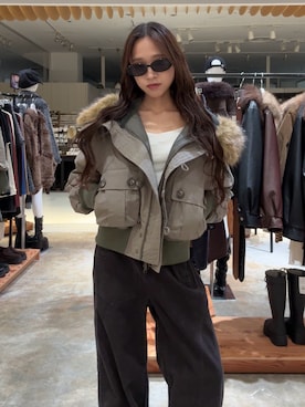 「SLY（スライ）のアイテム（パンツ）」を使った、KAEDEさん（レディース・160cm）の秋コーディネート