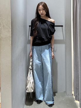 「SLY（スライ）のDEFORMED DRAPE TOPS ディフォームドドレープトップス 秋服 冬服（Tシャツ/カットソー、ブラック系）」を使った、KAEDEさん（レディース・160cm）の夏コーディネート