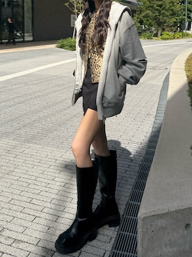 「厚底ブーツ」｜「アイテム（パーカー）」を使った、KAEDEさん（レディース・160cm）の秋コーディネート