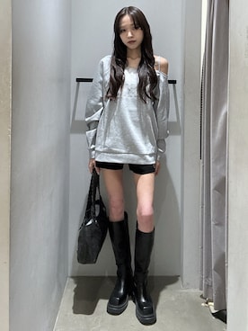 「SLY（スライ）のアイテム（パンツ）」を使った、KAEDEさん（レディース・160cm）の春コーディネート