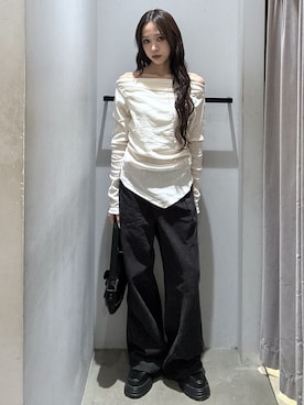 「SLY（スライ）のアイテム（パンツ）」を使った、KAEDEさん（レディース・160cm）の秋コーディネート