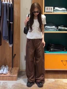 「SLY（スライ）の【noeyedia】CAT EYE EYEWEAR ノーアイディアキャットアイアイウェア 春服（サングラス、ブラック系）」を使った、KAEDEさん（レディース・160cm）の夏コーディネート