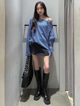 「SLY（スライ）のASYMMETRY BORDER L/S TOPS アシンメトリーボーダーロングスリーブトップス 春服（Tシャツ/カットソー、ブルー系）」を使った、KAEDEさん（レディース・160cm）の春コーディネート