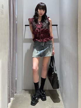 「アイテム（デニムスカート）」を使った、KAEDEさん（レディース・160cm）の夏コーディネート