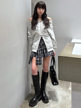 「ロングブーツ」｜KAEDEさん（レディース・160cm）の秋コーディネート