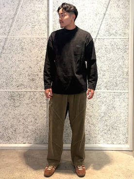 「adidas（アディダス）のadidas EQT グラフィック長袖Tシャツ」を使った、YHさん（メンズ・182cm）の秋コーディネート