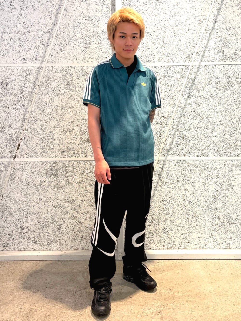 ポロロ アディダス オリジナルス ワッフル ニット ポロシャツ、アディ