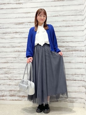 「SHOO・LA・RUE（シューラルー）の【洗濯機可】滑らか軽やか シーン問わず着れるチュールギャザースカート（スカート、グレー系）」を使った、ゆっきーさん（レディース・157cm）の春コーディネート