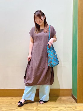 「SHOO・LA・RUE（シューラルー）の【S-LL/洗濯機可/体型カバー】ふんわりラインが女性らしい コクーンワンピース（ワンピース、ブラウン系）」を使った、ゆっきーさん（レディース・157cm）の夏コーディネート