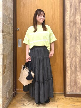 「SHOO・LA・RUE（シューラルー）の【SHOO ICE】ひんやり太ボーダー斜め切り替えTシャツ（Tシャツ/カットソー、グリーン系）」を使った、ゆっきーさん（レディース・157cm）の春コーディネート