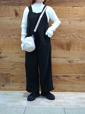 「PUAL CE CIN（ピュアルセシン）のアイテム（サロペット/オーバーオール）」を使った、tomoさん（レディース・152cm）の秋コーディネート