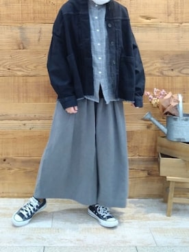 「秋トレンド2021」｜「アイテム（デニムジャケット）」を使った、tomoさん（レディース・152cm）の秋コーディネート