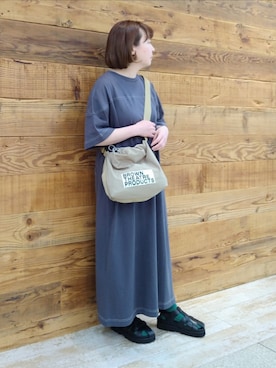 「シアタープロダクツ(THEATRE PRODUCTS)」｜「アイテム（ワンピース/ドレス）」を使った、tomoさん（レディース・152cm）の春コーディネート