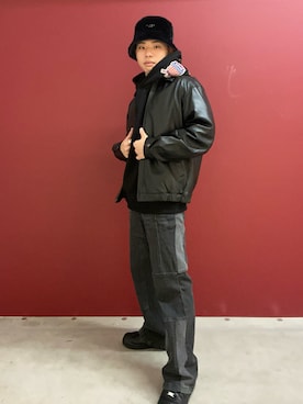 「AVIREX（アヴィレックス）のアイテム（その他アウター）」を使った、kaiさん（メンズ・165cm）の秋コーディネート