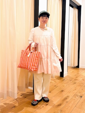 「URBAN RESEARCH DOORS（アーバンリサーチドアーズ）のNIKE　ナイキウィメンズエアリフト（スニーカー、その他）」を使った、hara_styleさん（レディース・156cm）の春コーディネート