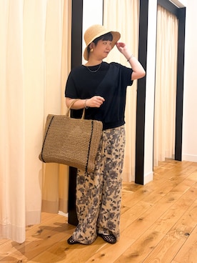 「URBAN RESEARCH DOORS（アーバンリサーチドアーズ）のラフィアハット（ハット、ベージュ系）」を使った、hara_styleさん（レディース・156cm）の春コーディネート