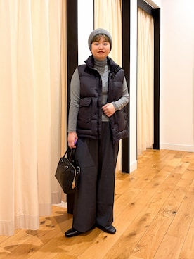 「MARMOT（マーモット）の『別注』Marmot×DOORS　DOWN VEST（ダウンベスト、ブラック系）」を使った、hara_styleさん（レディース・156cm）の秋コーディネート