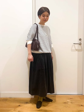 「アイテム（バングル/リストバンド）」を使った、hara_chanさん（レディース・156cm）の秋コーディネート