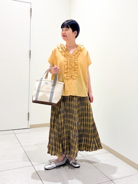 「URBAN RESEARCH DOORS（アーバンリサーチドアーズ）のPUMA　SPEEDCAT BALLET METALLIC（スニーカー、シルバー系）」を使った、hara_styleさん（レディース・156cm）の春コーディネート