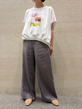「KATHARINE ROSS（キャサリンロス）のフレンチリネンワイドパンツ（Pants、グレー系）」を使った、のらさん（レディース・158cm）の夏コーディネート