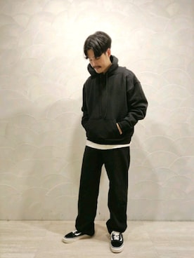 「URBAN RESEARCH（アーバンリサーチ）のアイテム（パーカー）」を使った、ニッシーさん（メンズ・171cm）の秋コーディネート
