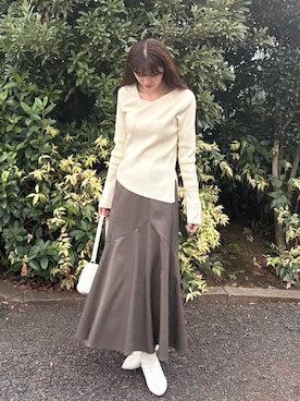 「アイテム（ハンドバッグ）」を使った、hinanoさん（レディース・163cm）の秋コーディネート