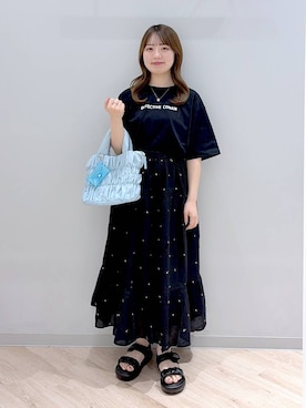 「GLOBAL WORK（グローバルワーク）のmeets India/ティアード刺繍スカート/625306（スカート、ブラック系）」を使った、ぽんちゃんさん（レディース・152cm）の春コーディネート