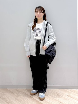 「GLOBAL WORK（グローバルワーク）のGOODデニムバギーパンツ/498388（デニムパンツ）」を使った、ぽんちゃんさん（レディース・152cm・20代）の秋コーディネート