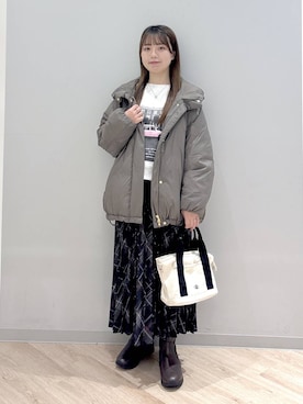 「アイテム（ダウンジャケット/コート）」を使った、ぽんちゃんさん（レディース・152cm・20代）の秋コーディネート