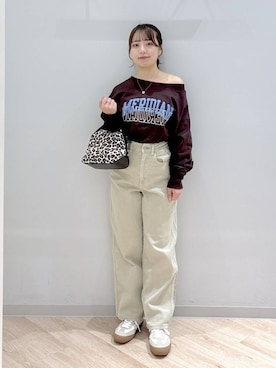 「GLOBAL WORK（グローバルワーク）のGOODデニムバギーパンツ/498388（デニムパンツ）」を使った、ぽんちゃんさん（レディース・152cm・20代）の秋コーディネート