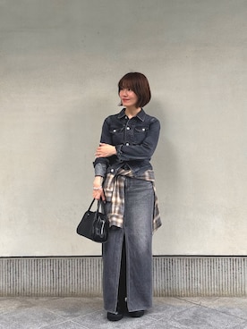 「アイテム（デニムスカート）」を使った、hosoyaさん（レディース・160cm）の秋コーディネート