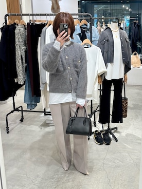「Whim Gazette（ウィムガゼット）のファーボタンジャケット（ニット/セーター）」を使った、hosoyaさん（レディース・160cm・30代）の秋コーディネート