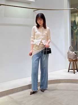 「Whim Gazette（ウィムガゼット）のホールガーメントRIBカーディガン（ニット/セーター、ホワイト系）」を使った、Sasakiさん（レディース・166cm）の春コーディネート