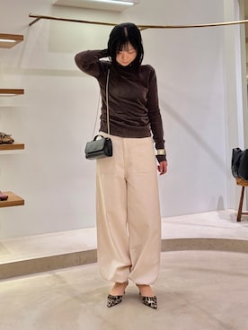 「アイテム（チョーカー）」を使った、Sasakiさん（レディース・166cm）の秋コーディネート