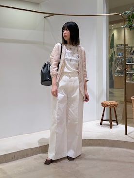 「Whim Gazette（ウィムガゼット）の【WEB限定カラーあり】TWILLタックパンツ（その他パンツ、ホワイト系）」を使った、Sasakiさん（レディース・166cm）の夏コーディネート