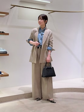 「Whim Gazette（ウィムガゼット）のリネンライクダブルテーラードジャケット（テーラードジャケット、ベージュ系）」を使った、Sasakiさん（レディース・166cm）の春コーディネート