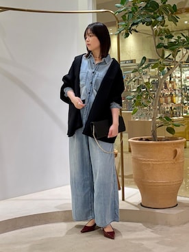 「アイテム（チョーカー）」を使った、Sasakiさん（レディース・166cm）の秋コーディネート