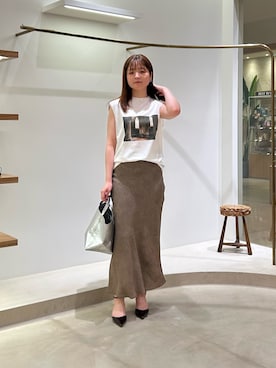 「アイテム（チョーカー）」を使った、佐々木ななさん（レディース・166cm）の夏コーディネート