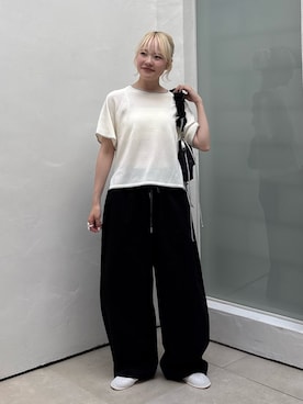 「CIAOPANIC TYPY（チャオパニックティピー）の【接触冷感/二の腕カバーも叶う◎】配色ラグラン半袖ニットTee（ニット/セーター、ホワイト系）」を使った、shihoさん（レディース・161cm）の夏コーディネート