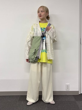 「CIAOPANIC TYPY（チャオパニックティピー）の【india】レースリメイク風シャツジャケット（シャツ/ブラウス、ホワイト系）」を使った、shihoさん（レディース・161cm）の春コーディネート