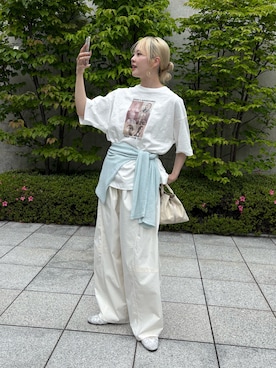 「CIAOPANIC TYPY（チャオパニックティピー）の【ユニセックス】【プラスサイズあり】スラブフォトTee（Tシャツ/カットソー、ホワイト系）」を使った、shihoさん（レディース・161cm）の春コーディネート
