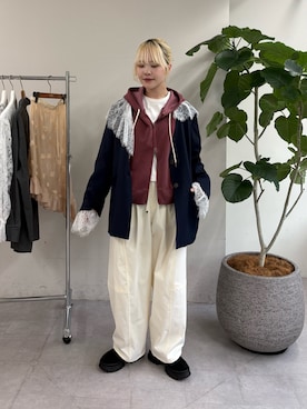 「CIAOPANIC TYPY（チャオパニックティピー）の【ゆるっと抜け感大人フーディー】ドルマンスリーブピグメントダンボールパーカー（パーカー、レッド系）」を使った、shihoさん（レディース・161cm）の秋コーディネート