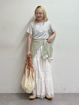 「CIAOPANIC TYPY（チャオパニックティピー）の【ZOZO限定】シアーワッフルヘンリーネックTee（Tシャツ/カットソー、グレー系）」を使った、shihoさん（レディース・161cm）の春コーディネート