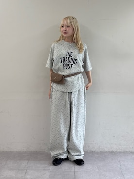 「CIAOPANIC TYPY（チャオパニックティピー）の【UNISEX】ピグメント加工ラグランワッフルヘンリーTEE（Tシャツ/カットソー、グレー系）」を使った、shihoさん（レディース・161cm）の夏コーディネート