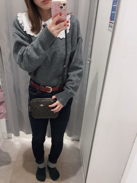 「COACH（コーチ）のアイテム（ショルダーバッグ、ブラウン系）」を使った、yuimama1025さん（レディース・154cm）の冬コーディネート