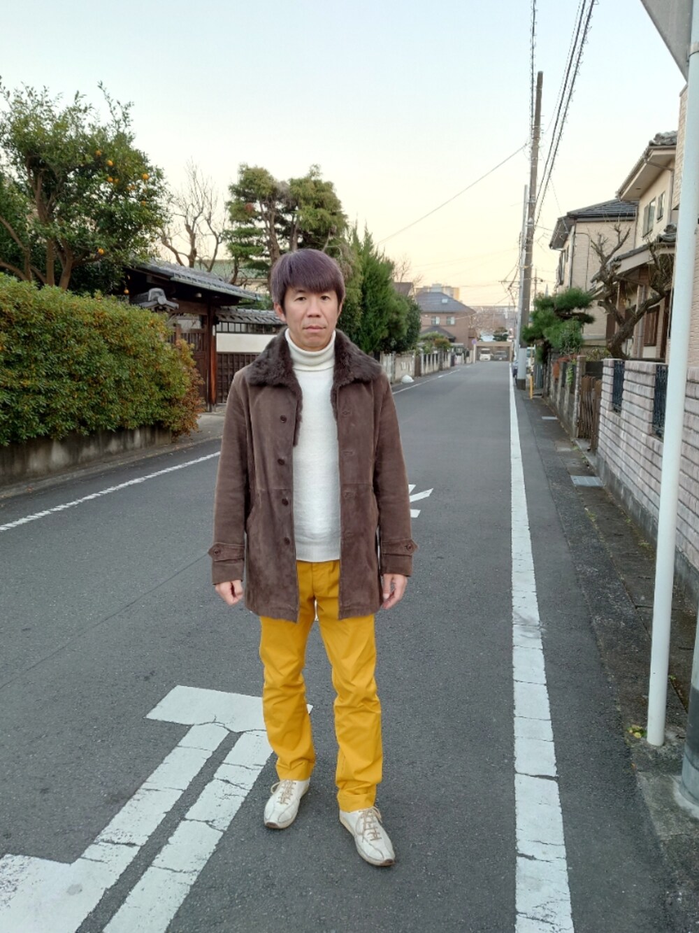 「MACKINTOSH PHILOSOPHYのアイテム（パンツ、イエロー系）」を使った、gisaoさん（メンズ・171cm）の冬コーディネートの1枚目の写真