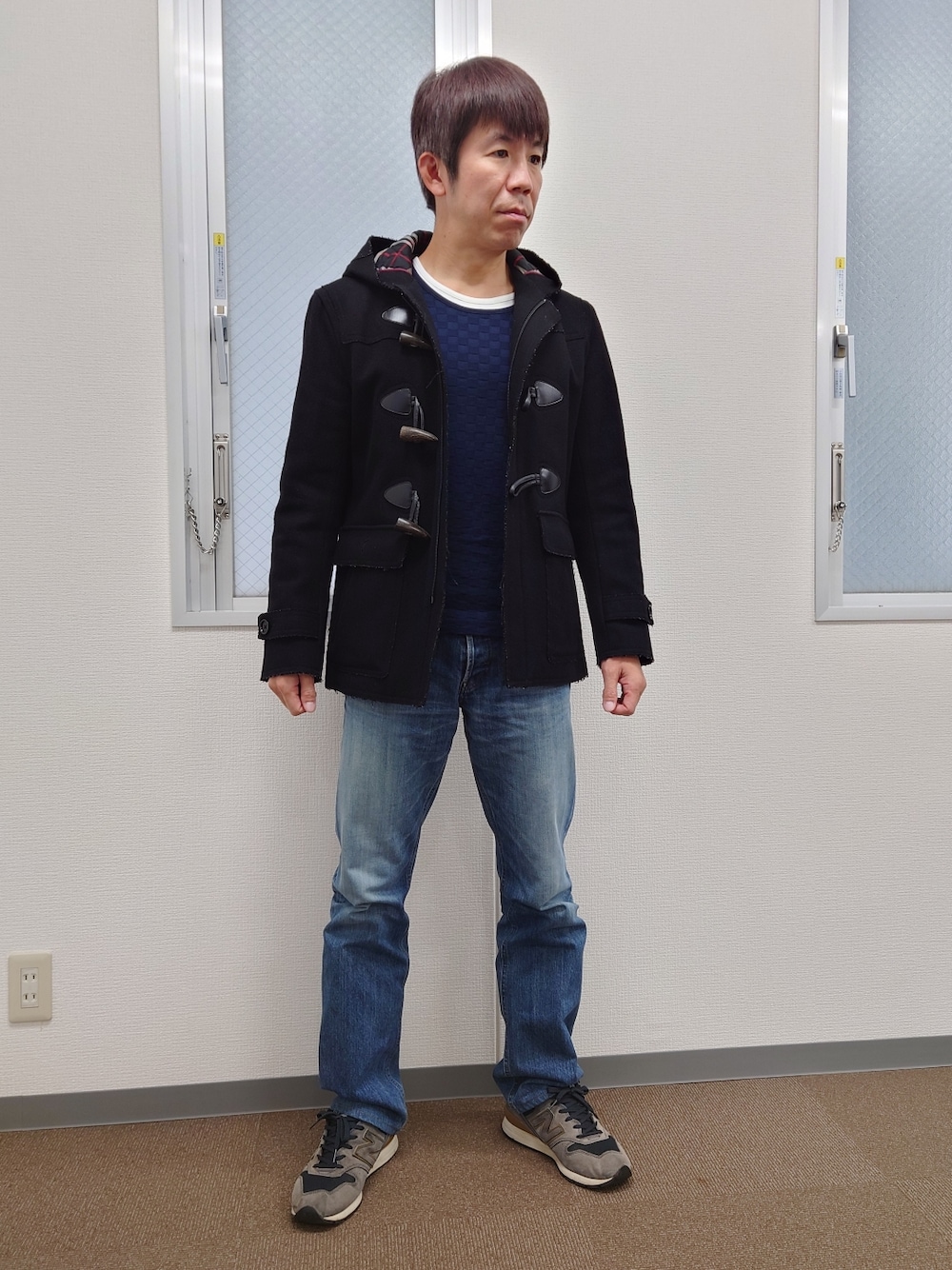 「NEW BALANCEのアイテム（スニーカー、ブルー系）」を使った、gisaoさん（メンズ・171cm）の冬コーディネートの1枚目の写真