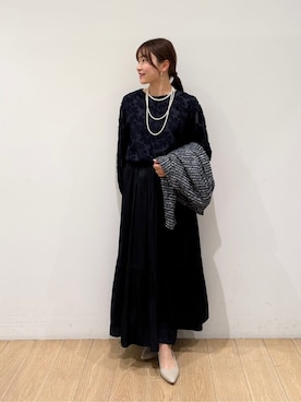 「INDIVI（インディヴィ）の【華やか／大人シアー／セレモニー】カットフリンジブラウス（シャツ/ブラウス、ブルー系）」を使った、maiさん（レディース・153cm）の冬コーディネート
